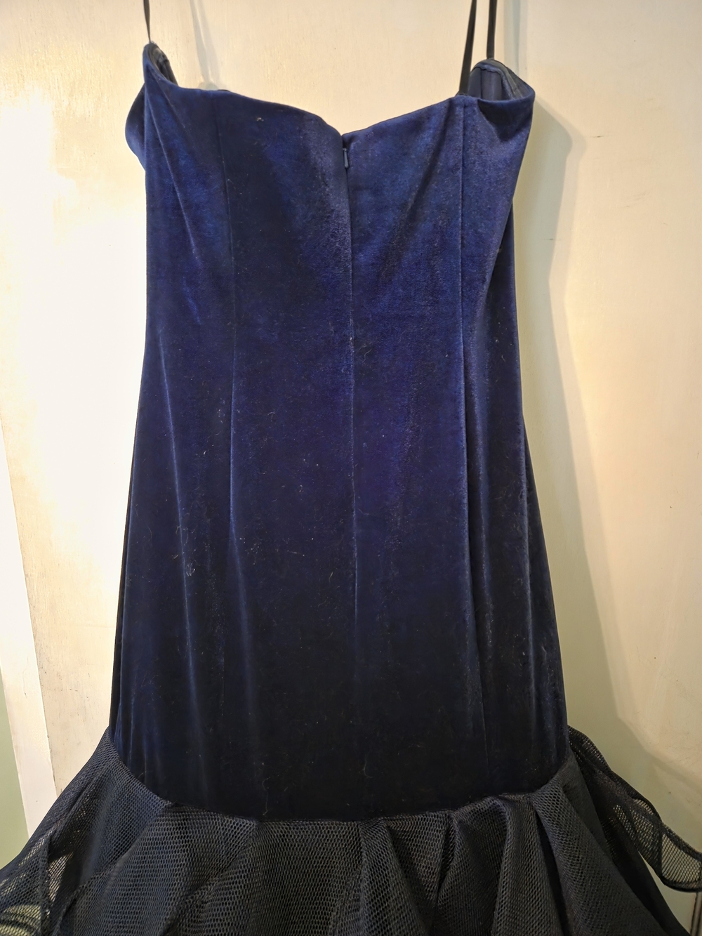 Elegant Navy Velvet Evening Dress with Tulle/mesh Hem